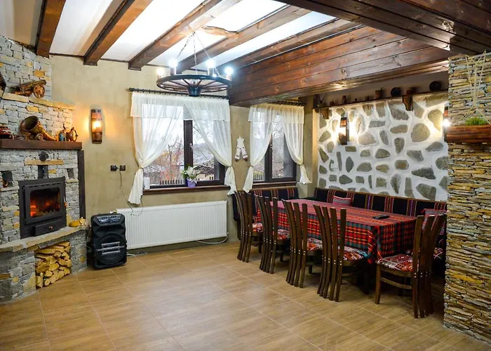 неси Semesterbostad *